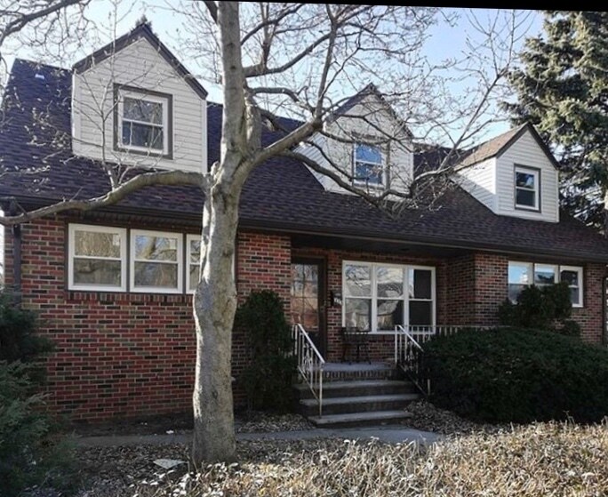Primary Photo - 333 7th St
