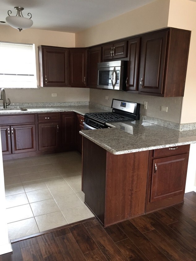 Foto principal - 425 S Cass Ave