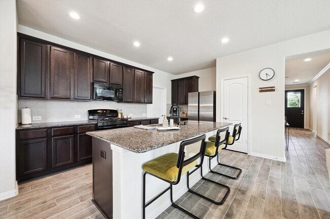Foto del edificio - 13347 Pecan Trails Dr