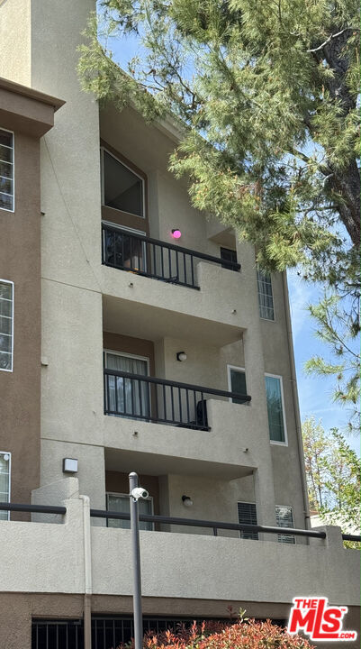 Foto del edificio - 5550 Owensmouth Ave