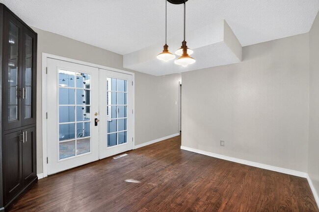 Foto del edificio - Spacious 4BR3BA House in Aurora