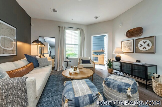 Foto del edificio - 1 Kingston Collection Way