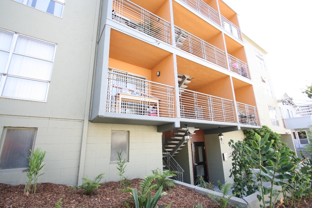 Foto principal - Creekside Apartments