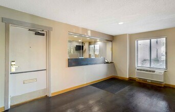 Furnished Studio - Philadelphia photo'