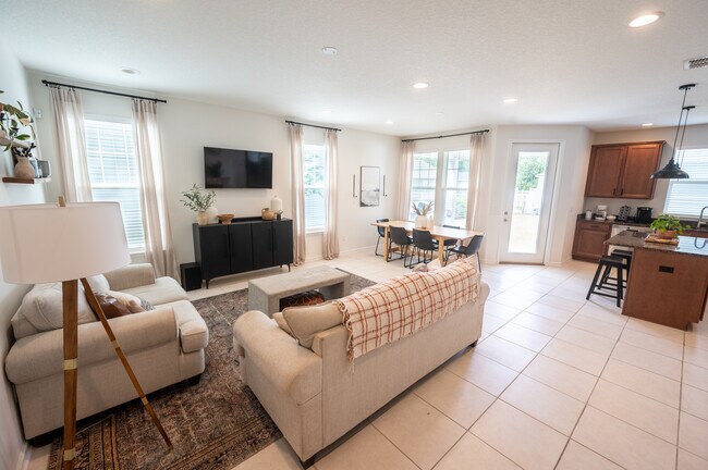 Foto del edificio - 231 Daydream Ave