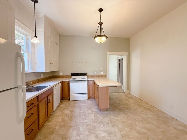 Building Photo - 1406 Franklin St