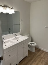 Building Photo - 501 Sixth St