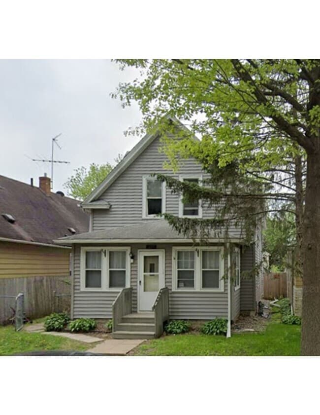 Building Photo - 1237 Albemarle St
