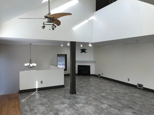 1st Living Room - 99 Woodlawn Ave
