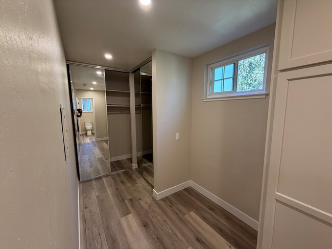 Building Photo - 2066 Fruitdale Ave
