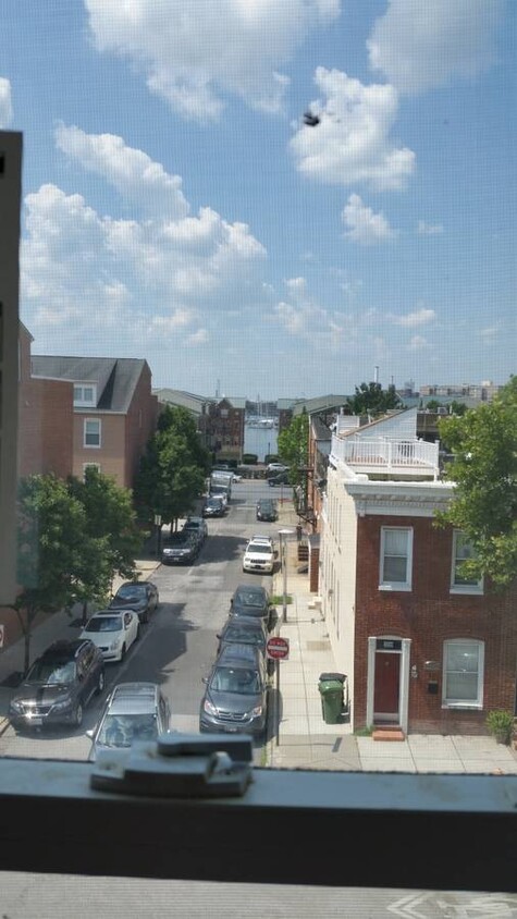 Foto principal - 2324 Essex street - 3rd Floor