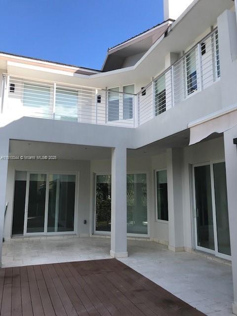 Building Photo - 321 Palmwood Ln