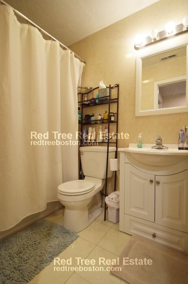 Foto del edificio - 191 Winthrop Rd