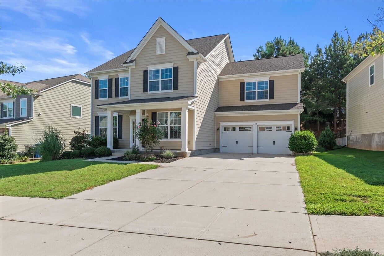 Foto principal - 128 Yellowbell Rd