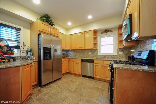 Foto del edificio - 613 Greenwood Rd