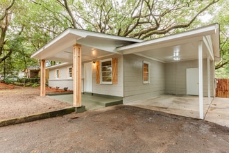 Building Photo - 4054 Sallie Ct