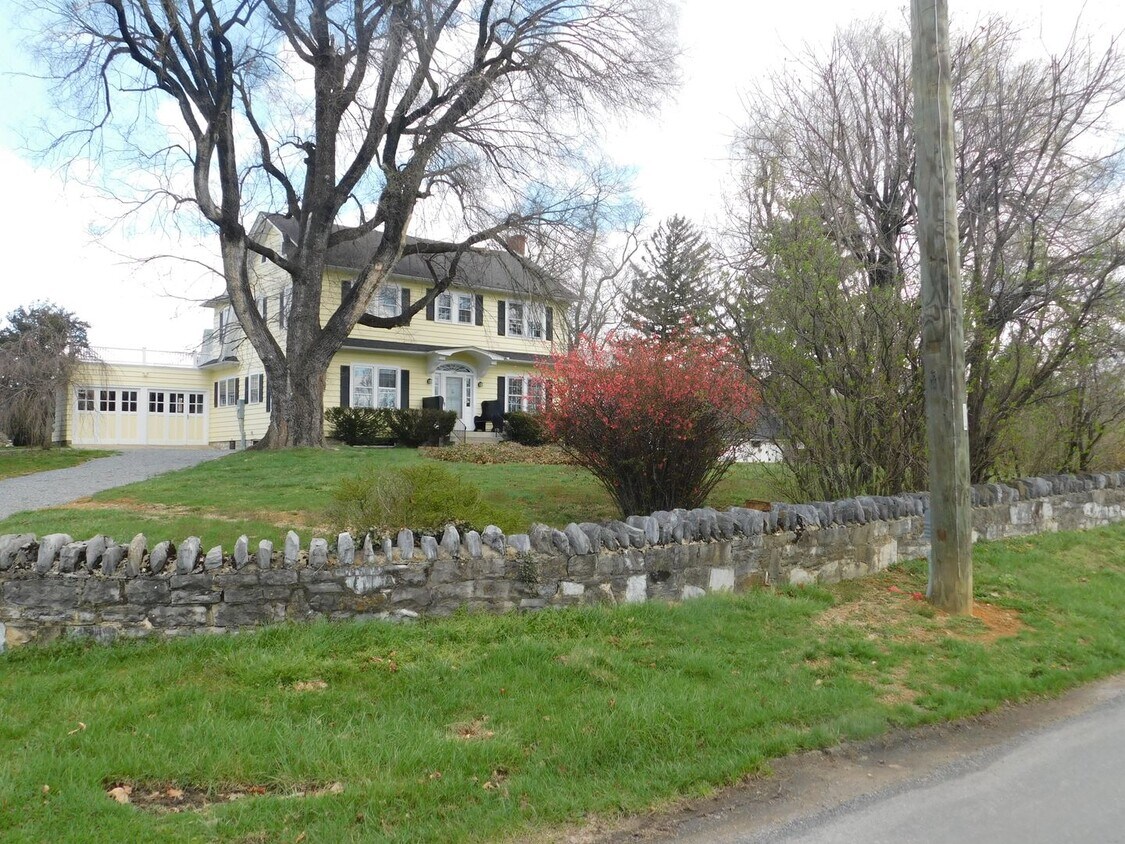 Primary Photo - Fantastic mix of charm and updates!