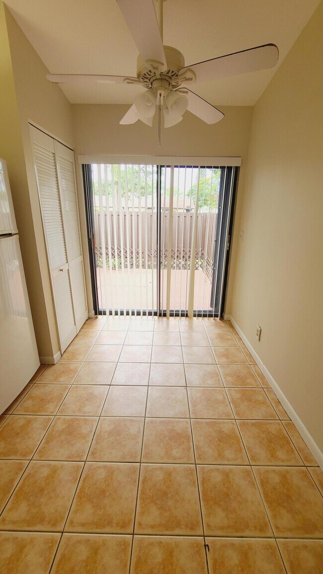 Building Photo - 1028  Green Pine Boulevard A West Palm Bea...