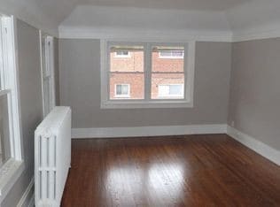 Building Photo - 1113 Washington Blvd