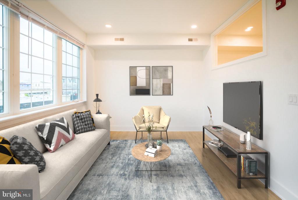 Foto principal - 1324 Frankford Ave