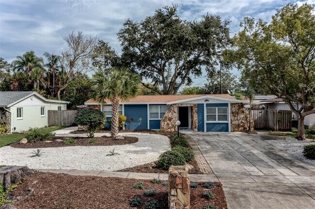 Foto del edificio - 11615 W Leisure Ln