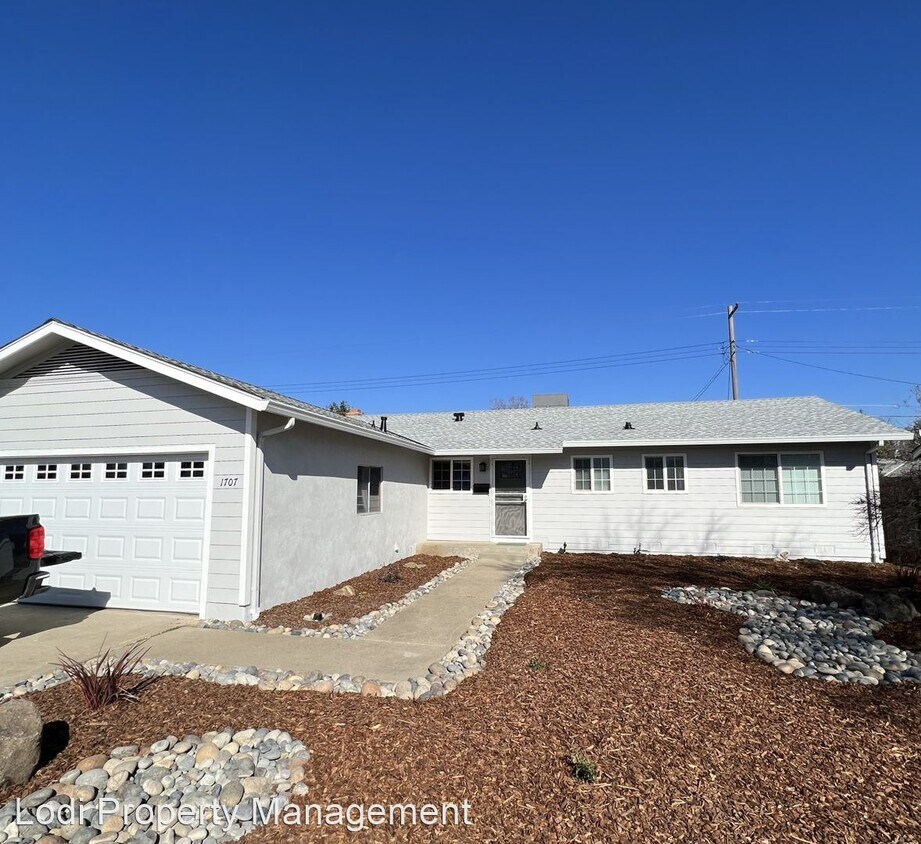 1707 W Elm St, Lodi, CA 95242 House Rental in Lodi, CA