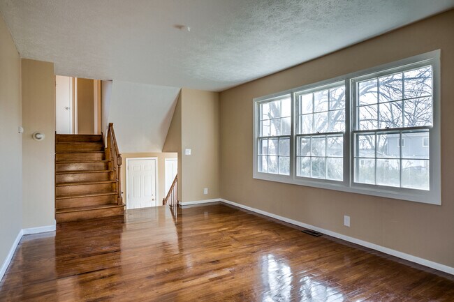 Building Photo - 9646 Sprague St