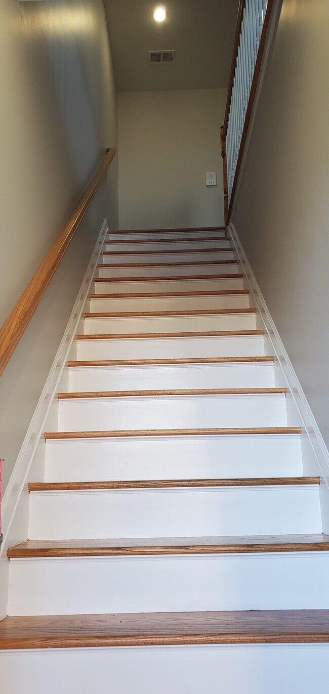 Foto del edificio - 371 Forest St