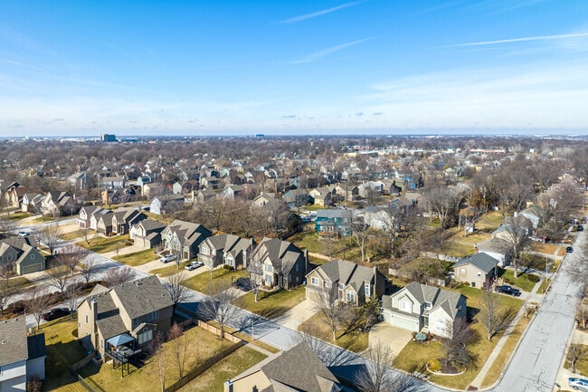 Arlington Park is a cozy subdivision ensconced by the grid-like streets of Olathe.
