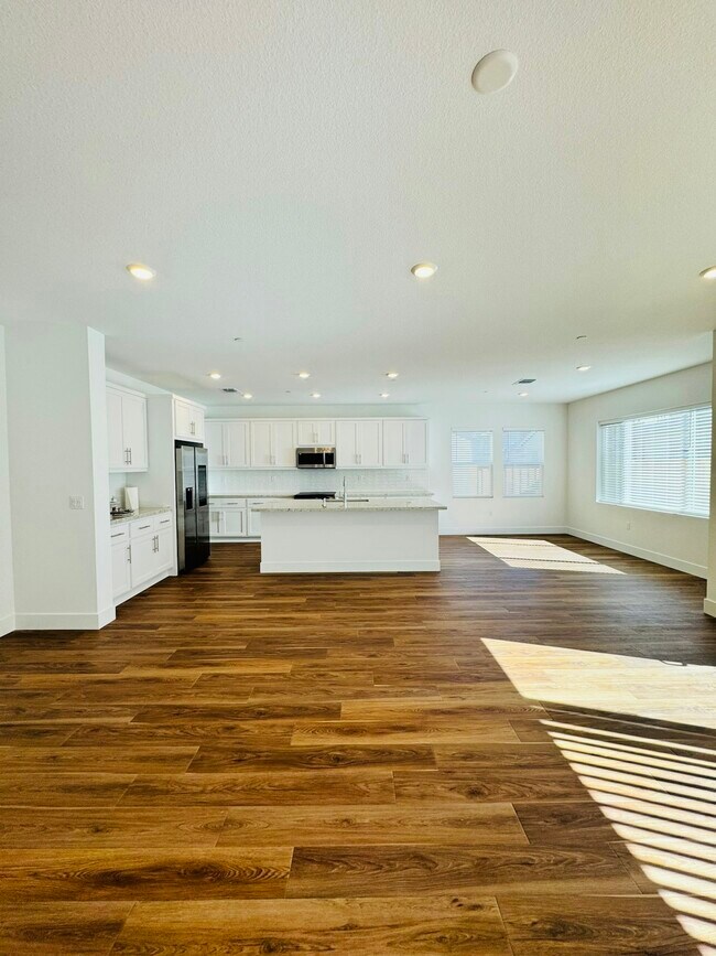 Foto del edificio - 416 N Mendocino Wy