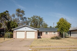 Building Photo - 4406 54th St
