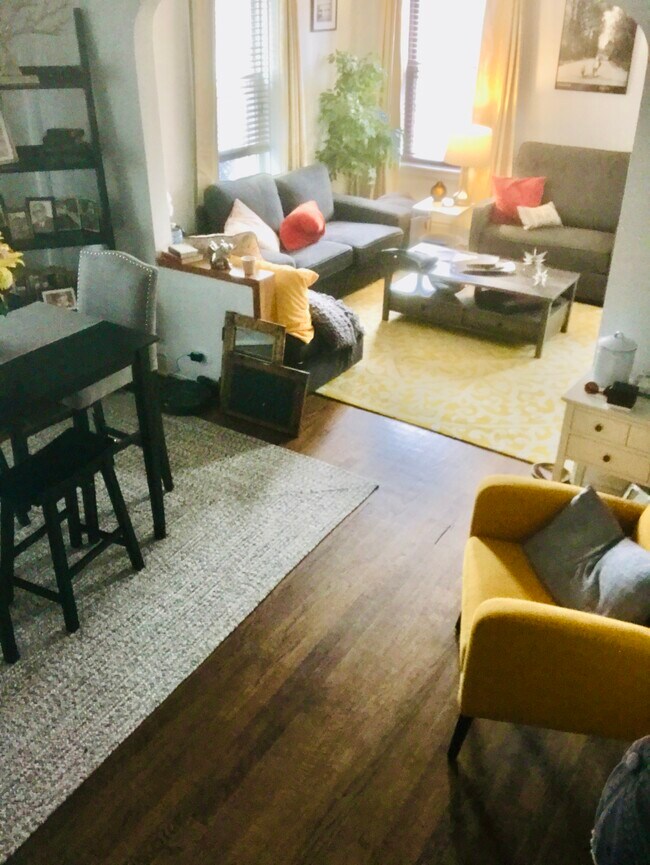 Foto del edificio - 4535 N Lincoln Ave