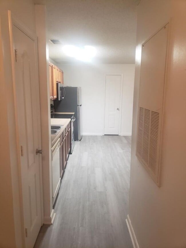 Photo - The Pointe House