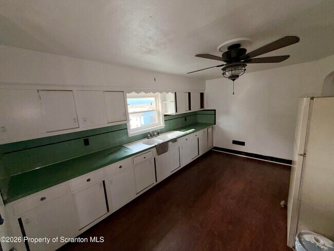 Foto del edificio - 149 Tompkins St