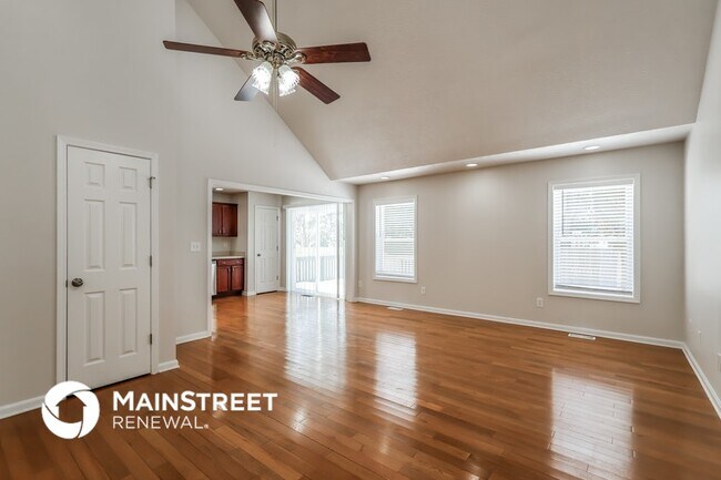 Foto del edificio - 541 Matterhorn Dr