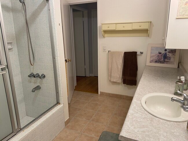 bathroom - 108 Graceland Dr