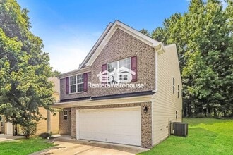 Building Photo - 2328 Creel Rd
