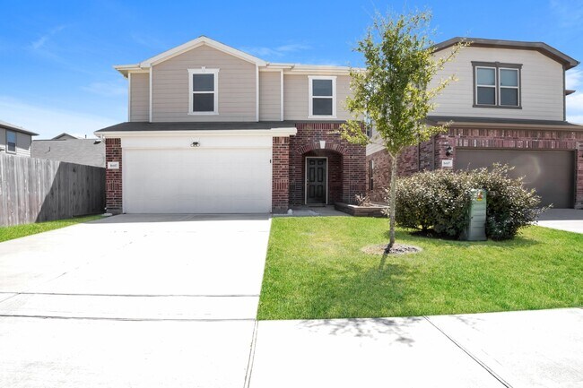 Building Photo - 16603 Live Oak Canyon Dr