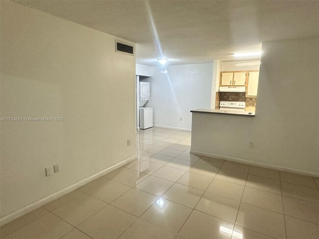 Foto del edificio - 15620 SW 80th St