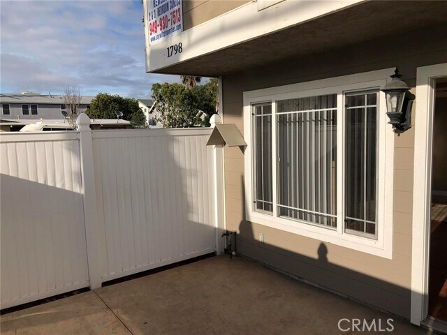 Building Photo - 1798 Pomona Ave