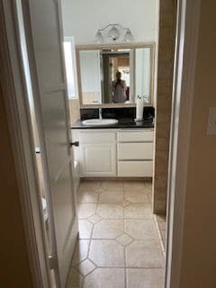 Foto del edificio - 1000 Chevron Ct