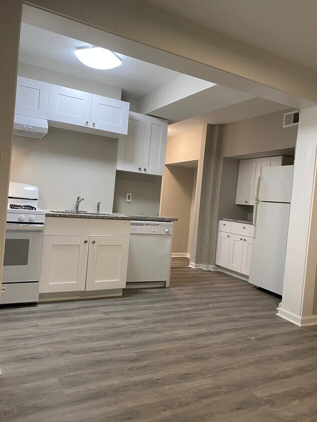 Foto principal - 164 4th St NE