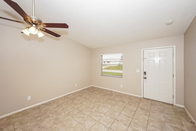 Building Photo - 7072 Bougainvillea St