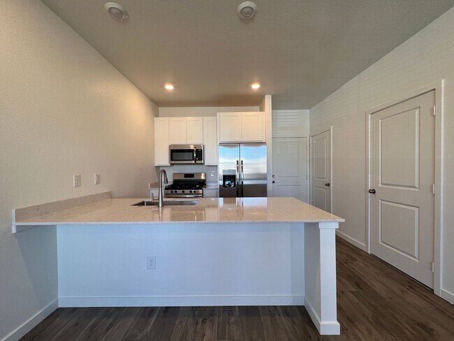 Foto del edificio - 1512 Sun Wy