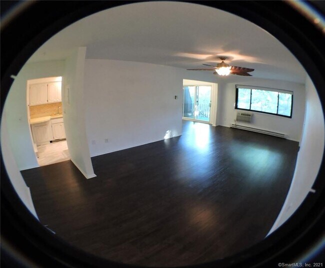 Building Photo - 173 Kennedy Dr