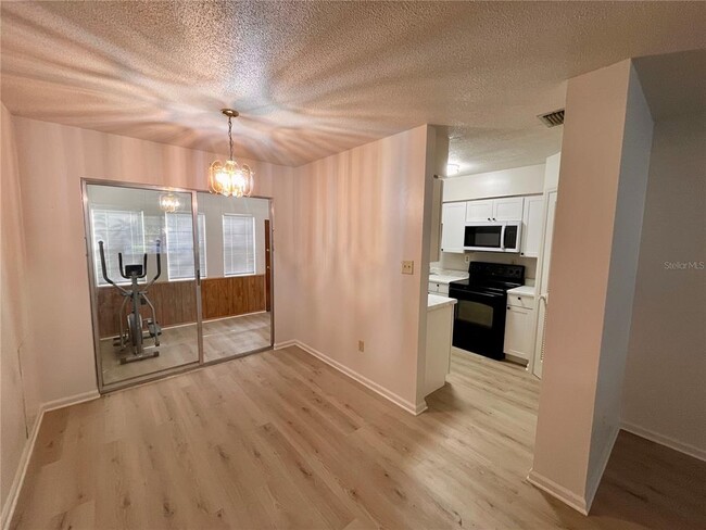 Foto del edificio - 4507 9th St W