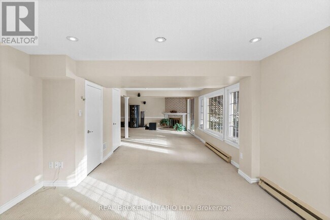 Photo du bâtiment - 36 Ellingwood Ct