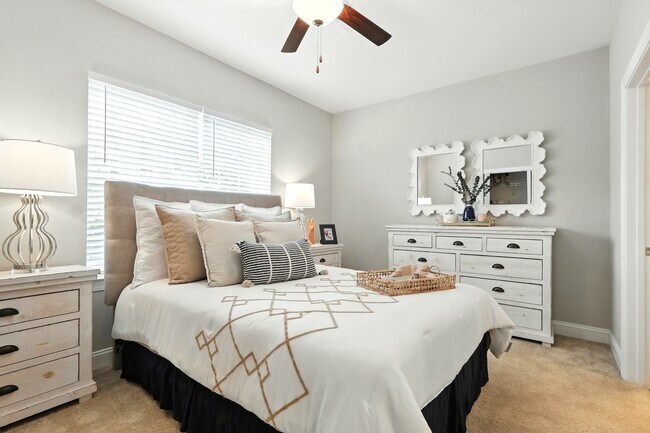 Foto del edificio - The View at Paris Mountain