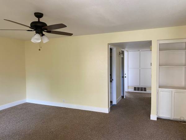 Living Room - 39259 Walnut Ter