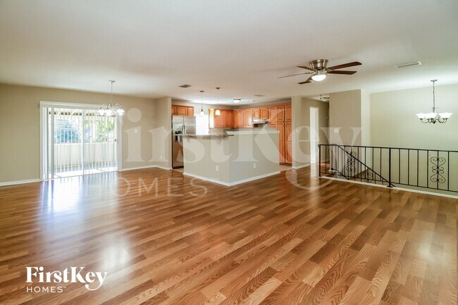 Foto del edificio - 8618 Vannoy Ct